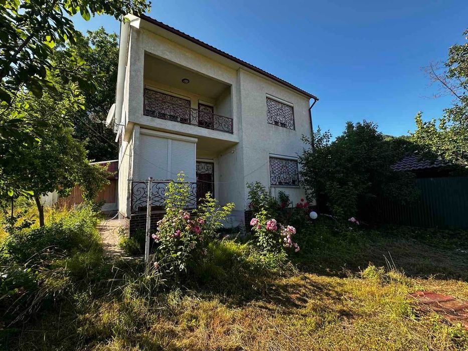 Продається будинок в смт. Дубове