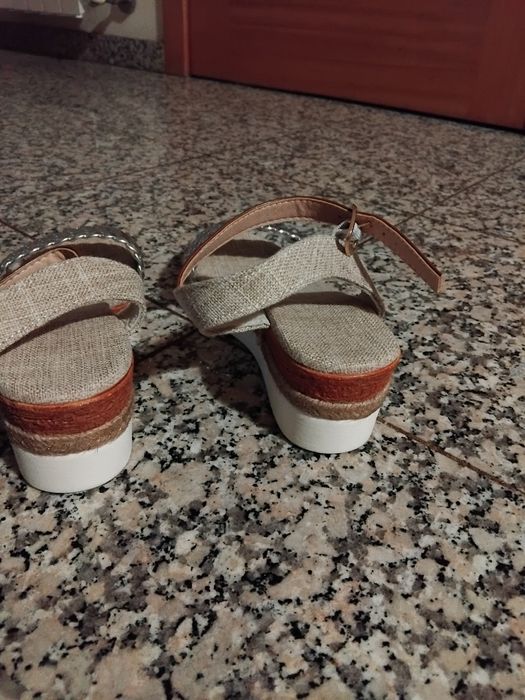 Sandálias para mulher tam.36