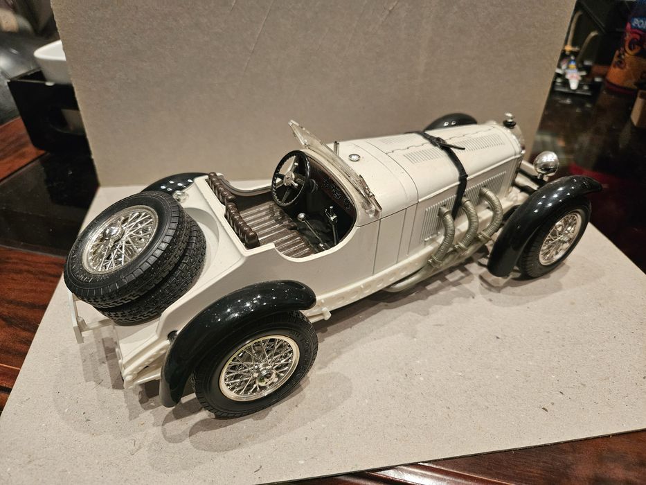 Mercedes-Benz SSKL (1931) – Bburago 1/18 – Coleção Clássicos