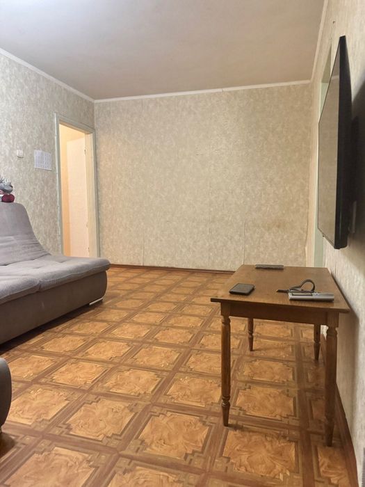 Балкон на всю квартиру.