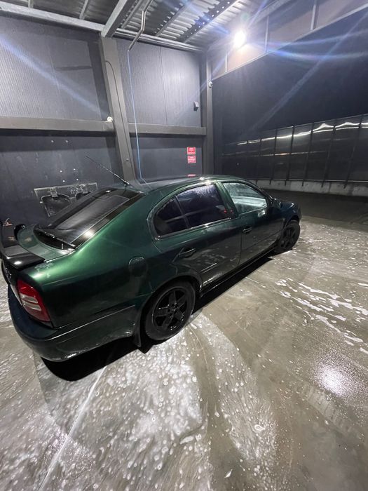 Skoda 1.8 турбо бензин