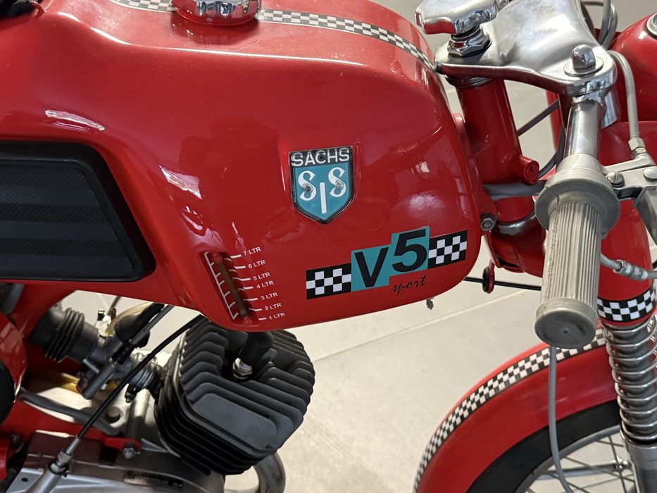 SACHS V5 sport restaurada sem nada para fazer