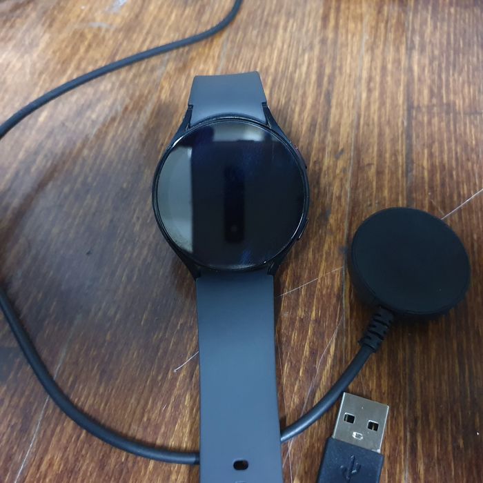 Samsung watch 5  40mm