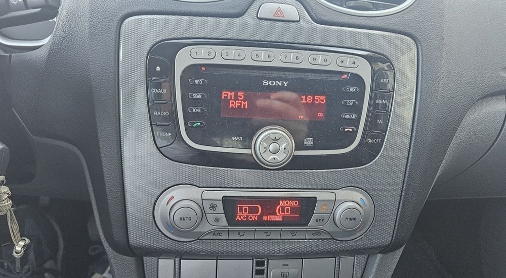 Ford focus 1.6 tdci titânio