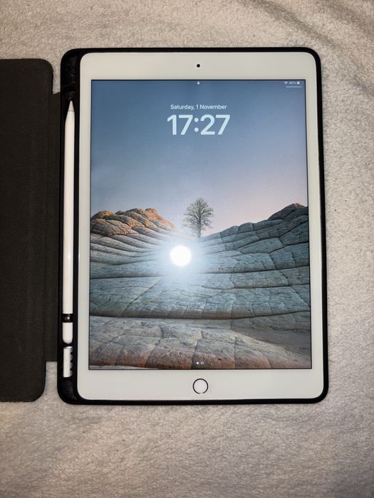 Apple Ipad 7th w dobrym stanie