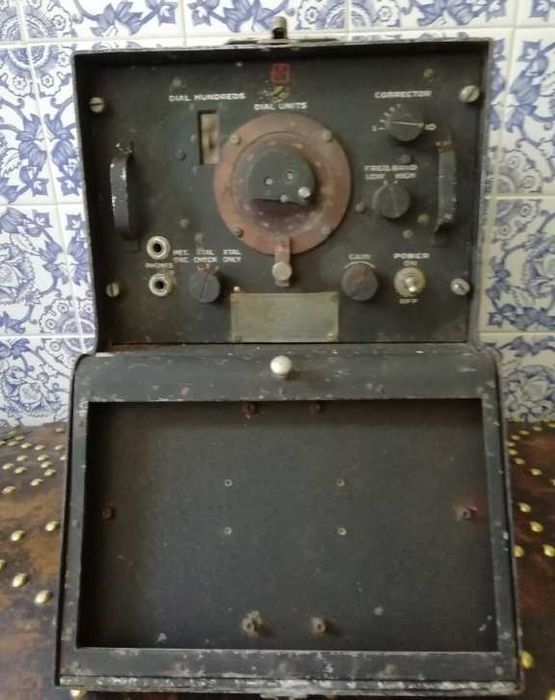 Frequêncimetro SIGNAL CORPS freq meter bc-221T 2ª Guerra Mundial