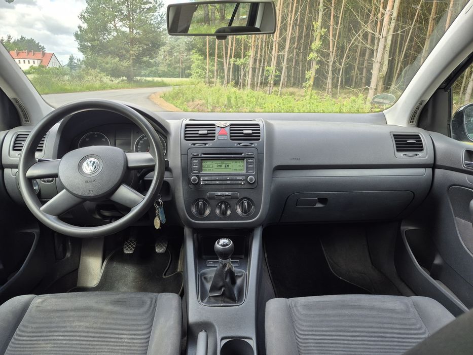 Volkswagen Golf V 1.9 tdi