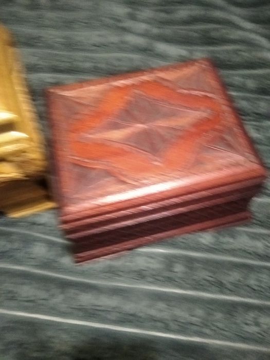 Шкатулки дерев'яні