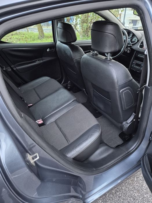 Peugeot 207 1.6hdi 110cv