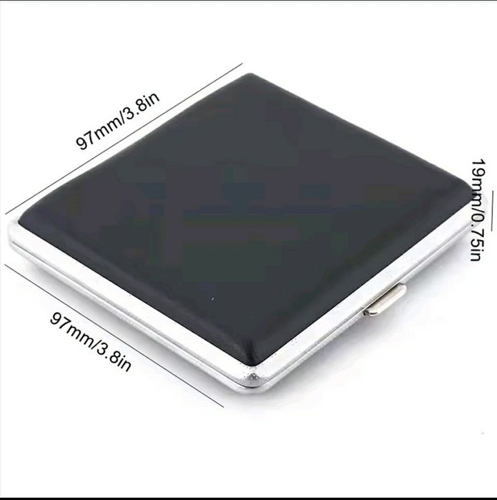 Металлическая кожаная коробочка с защелкой