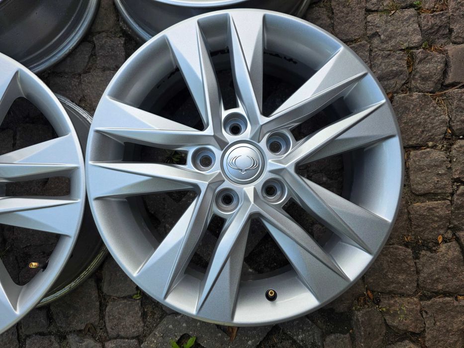 Oryginalne felgi aluminiowe z czujnikami SsangYong KGM REXTON 18" 5x130 ET 43 MUSSO j. NOWE