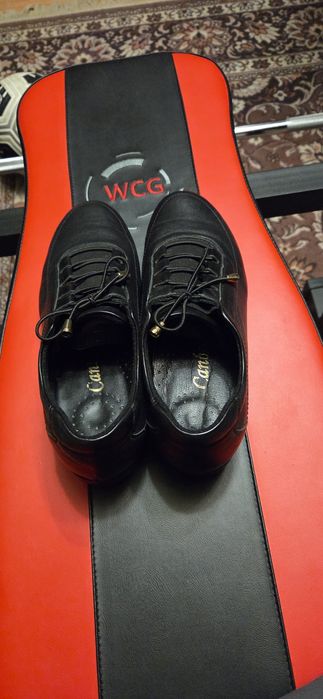 Кожаные туфли 39 р