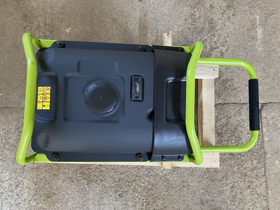 Генератор бензиновий 2,7 кВт Pramac PX4000 (Італія)