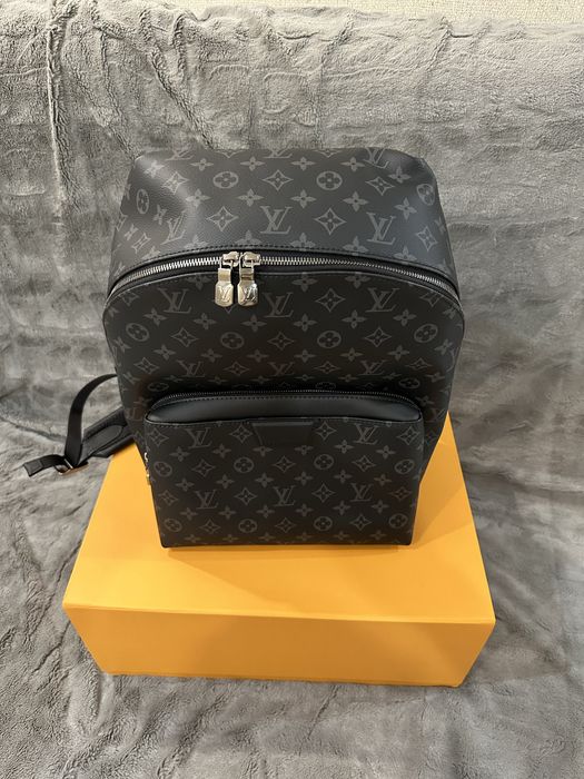 Louis Vuitton Discovery Backpack Monogram Eclipse PM Black