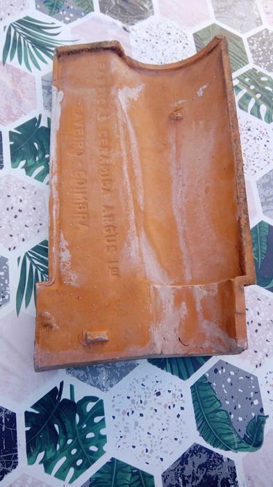 Telhas usadas Argos