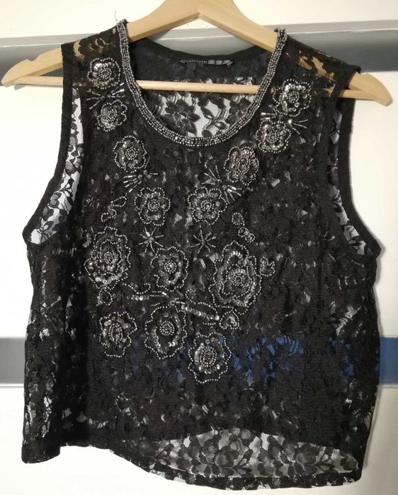 Czarna koronkowa bluzka z aplikacją koraliki Atmosphere 40 L Primark