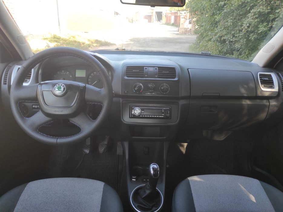 Skoda Fabia  2010 газ/бенз