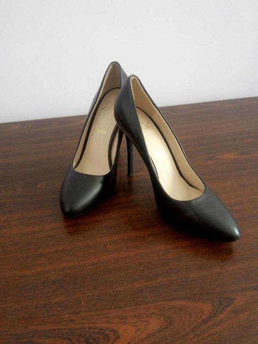 туфлі класичні на каблуку