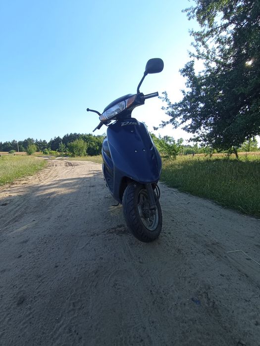 Продається Хонда діо 34 треба поміняти тільки карбюратор ціна 6000