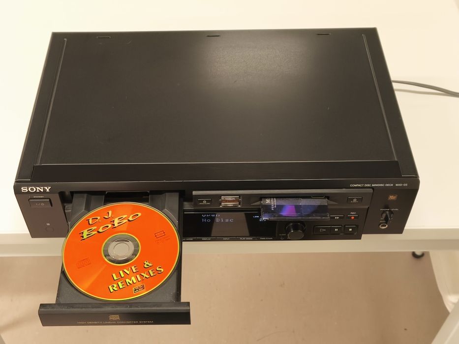 Програвач-Рекордер CD/MiniDisc Sony MXD-D3 ! Відмінний стан ! Японія !
