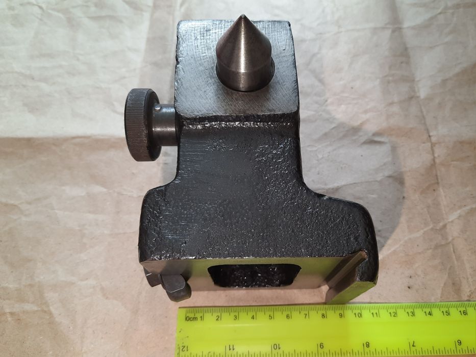 Бабка з центром 60 град