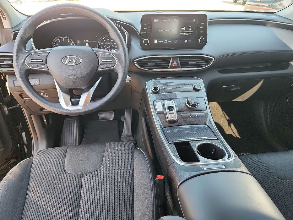 Hyundai Santa Fe      2021
