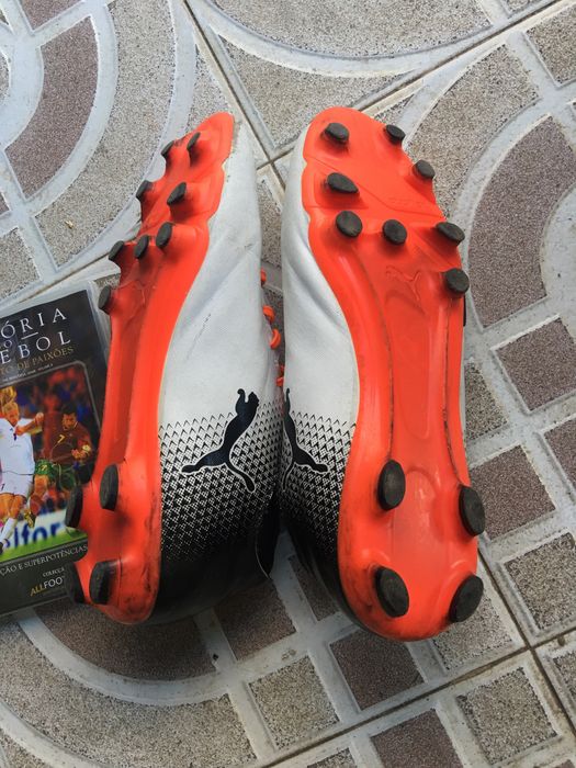 Botas futebol puma 44