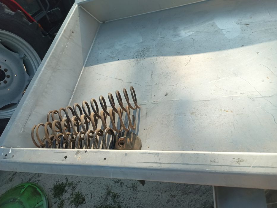 sprężyna przesiewacz wibracyjny elektrowibrator