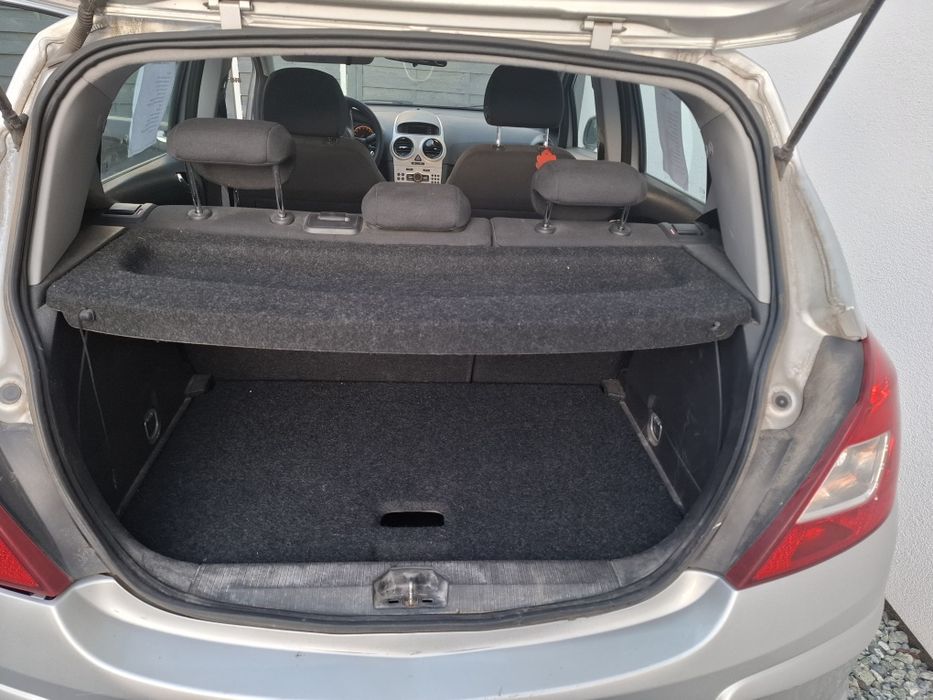 Opel Corsa 1,2 benzyna
