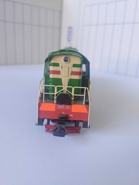 Колекційна модель маневрового тепловоза ЧМЕ3-485 (H0, 1:87