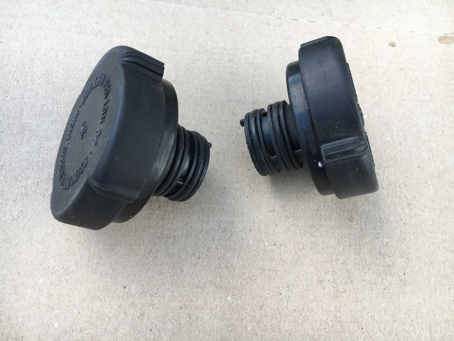 Кришка розширювального бачка BMW E39.Е34.Е36.Е46.Е30.Е53.Е60 Оригінал