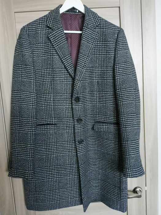 Продам пальто мужское демисезон классика бренд HARRY BROWN