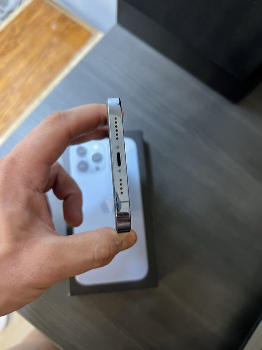 Iphone 13 pro max 256gb (Sierra blue)