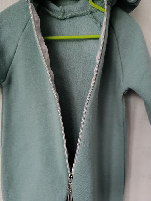 Теплый комбинезон, человечек