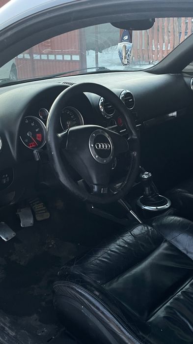 продам ауді тт по техпаспорту обмін