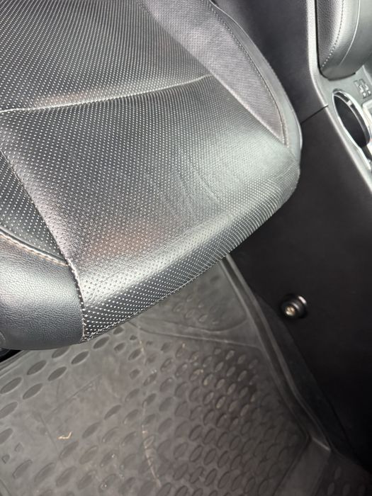 Продам Тойото Хайлендер