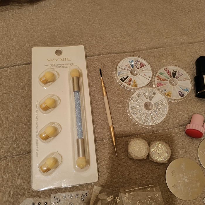 Kit Nail Art - vários materiais