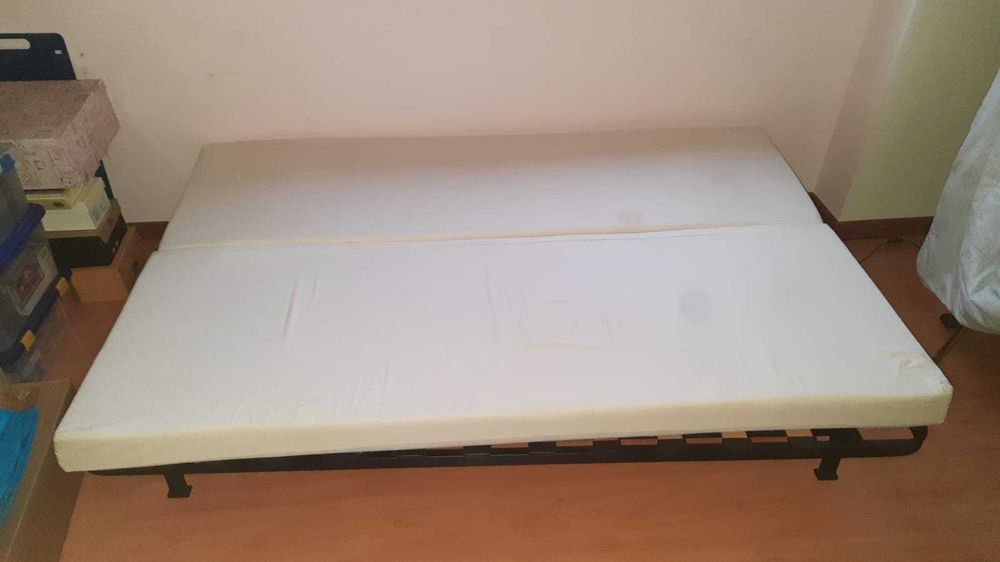 Vende-se sofá cama usado (1,90 m por 1,20 m)