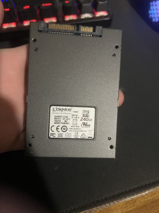 Disco rigido de 240gb