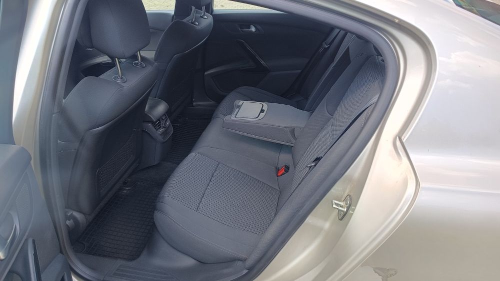 Peugeot 508 sedan. Salon Polska