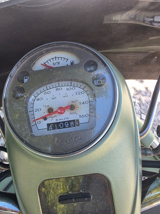 Vespa sei giorni