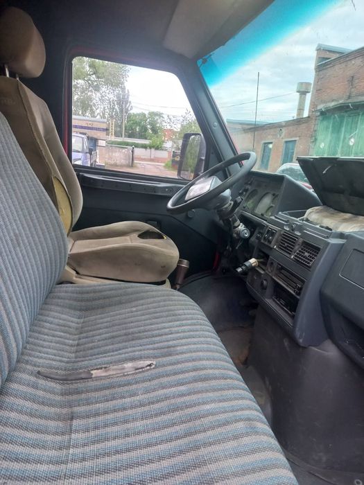 Продам автомобиль ивеко