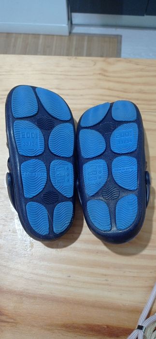 Sandálias tipos Crocs