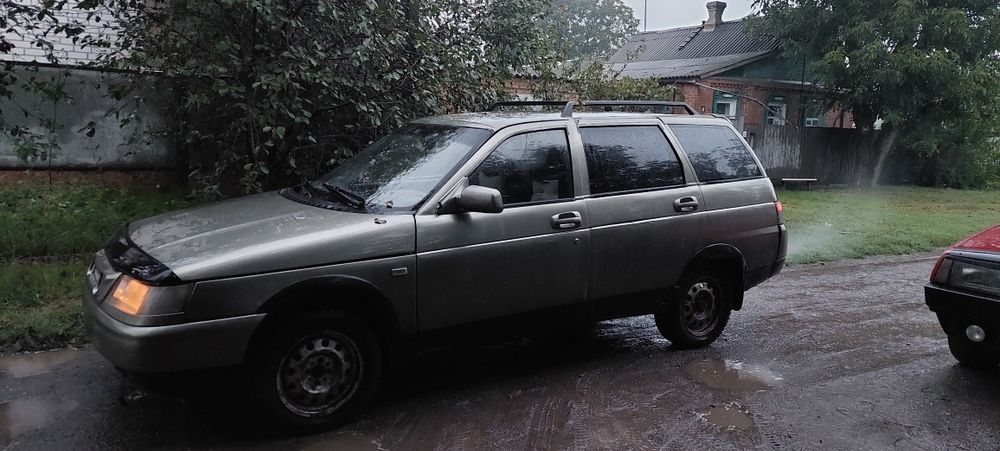 Двигун 2110/2109 та інші запчастини