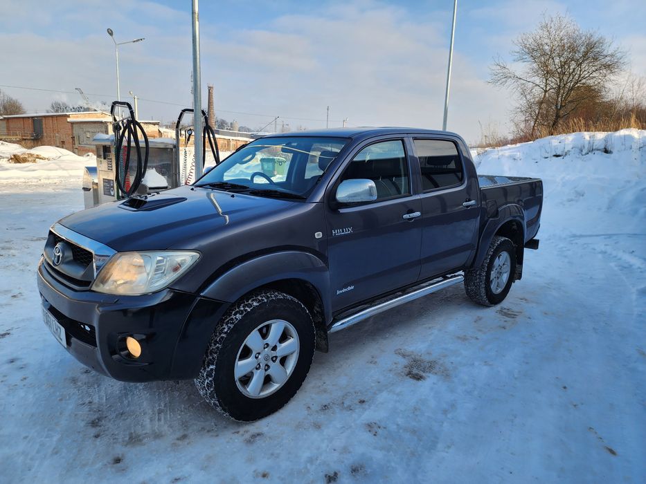 Toyota Hilux 3.0 Diesel 2011 рік в Україні!