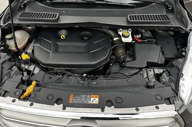 Продається FORD ESCAPE 2017 Titanium 4x4