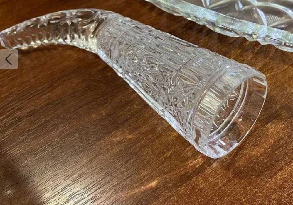 Хрустальные изделия СССР, хрустальный рог и вазы
