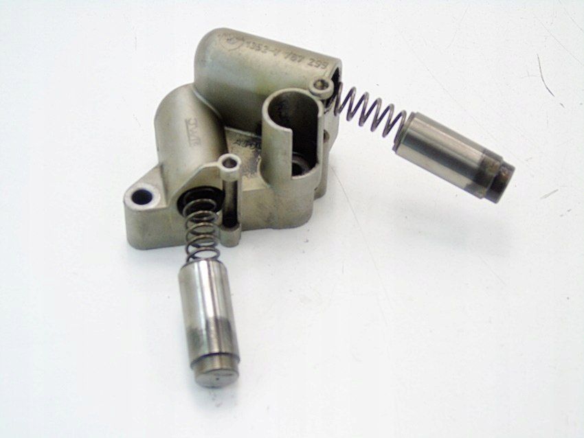 Napinacz Łańcucha 3.0 D Bmw X5 X6 E70 E71 E60 E90 E61