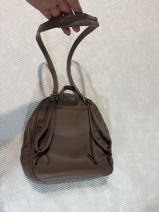 Рюкзак жіночий з екошкіри