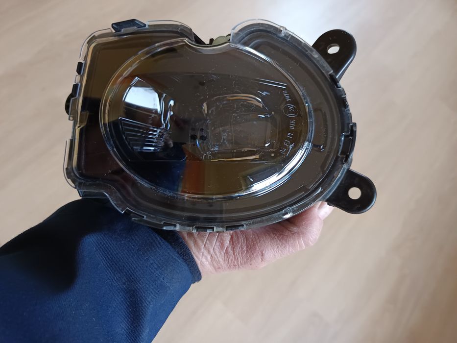 Cupra Formentor 5FF 2020-halogen lampa przeciwmgielna lewa